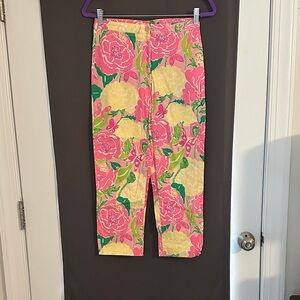 Lilly Pulitzer size 2 floral Print Cropped Pants